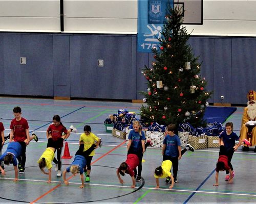 Begeisterndes Nikolausturnen beim TSB Ravensburg